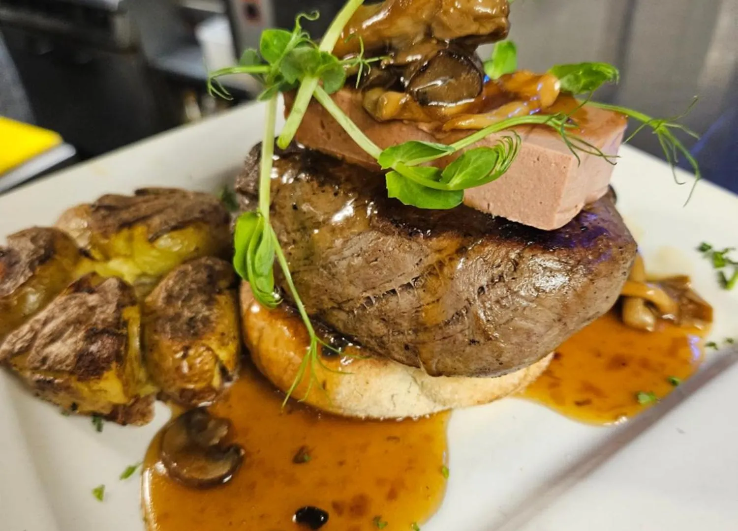 ****  The Blue Bell Inn Weaverthorpe United Kingdom